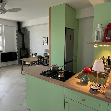 Amalia House - Central, Stylish, Quiet 卡利斯托斯