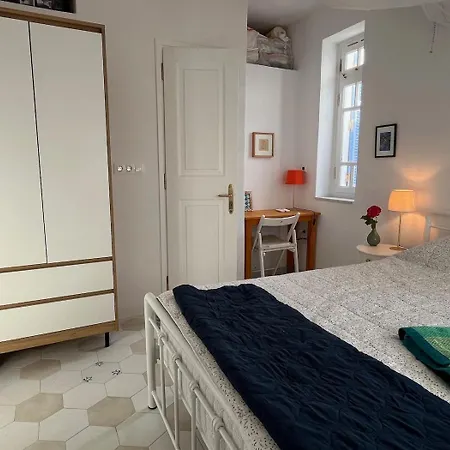 Apartment Amalia - Central, Stylish, Quiet