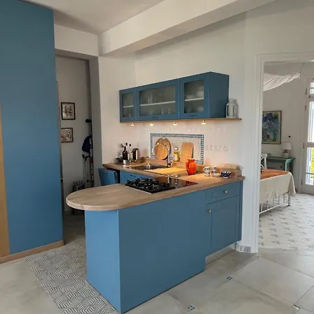 Apartment Amalia - Central, Stylish, Quiet *