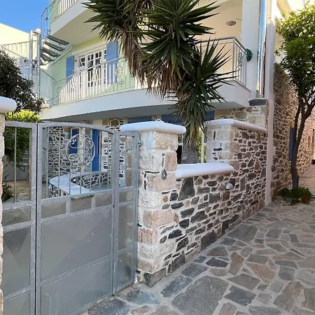 Amalia - Central, Stylish, Quiet Apartment *