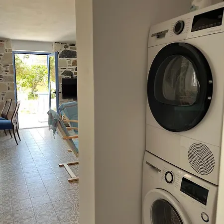 Amalia - Central, Stylish, Quiet Karystos (Evia)