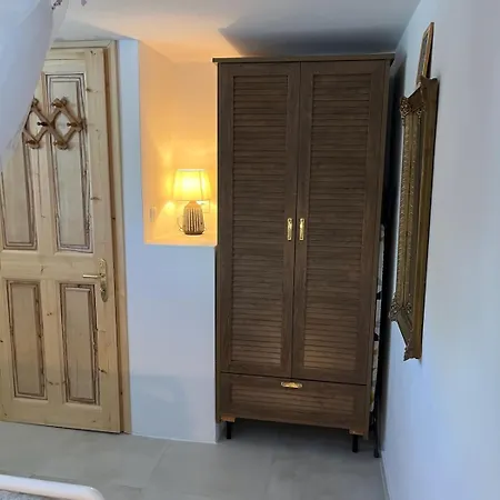 Amalia House - Central, Stylish, Quiet 卡利斯托斯