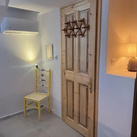 Amalia House - Central, Stylish, Quiet