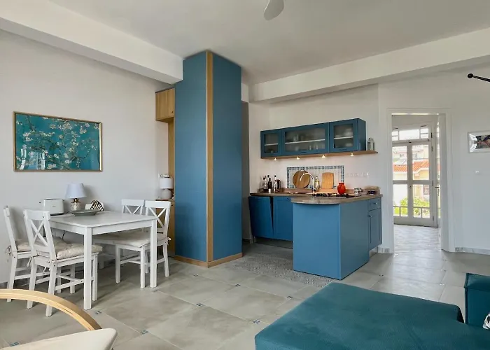 Amalia - Central, Stylish, Quiet Διαμέρισμα Κάρυστος